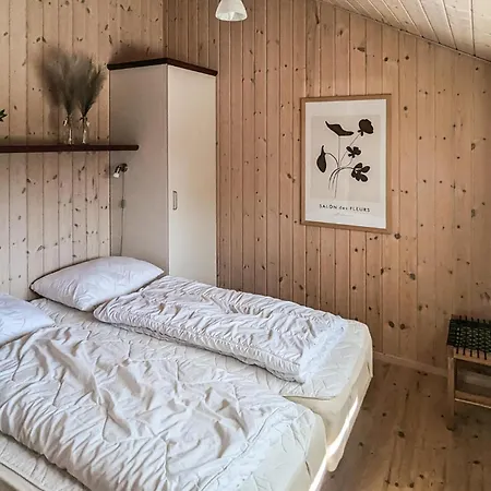 4 Bedroom Amazing In Hvide Sande Bjerregård