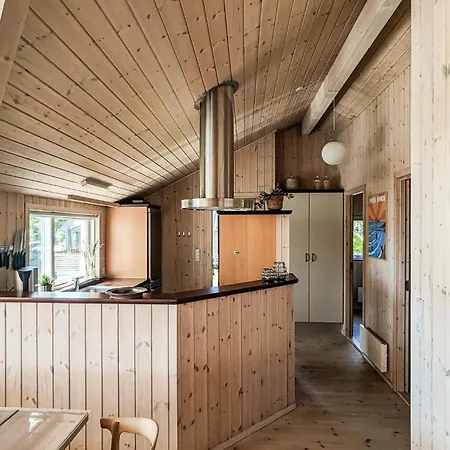 4 Bedroom Amazing In Hvide Sande *