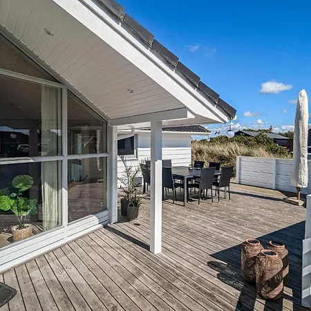 度假居 4 Bedroom Amazing In Hvide Sande